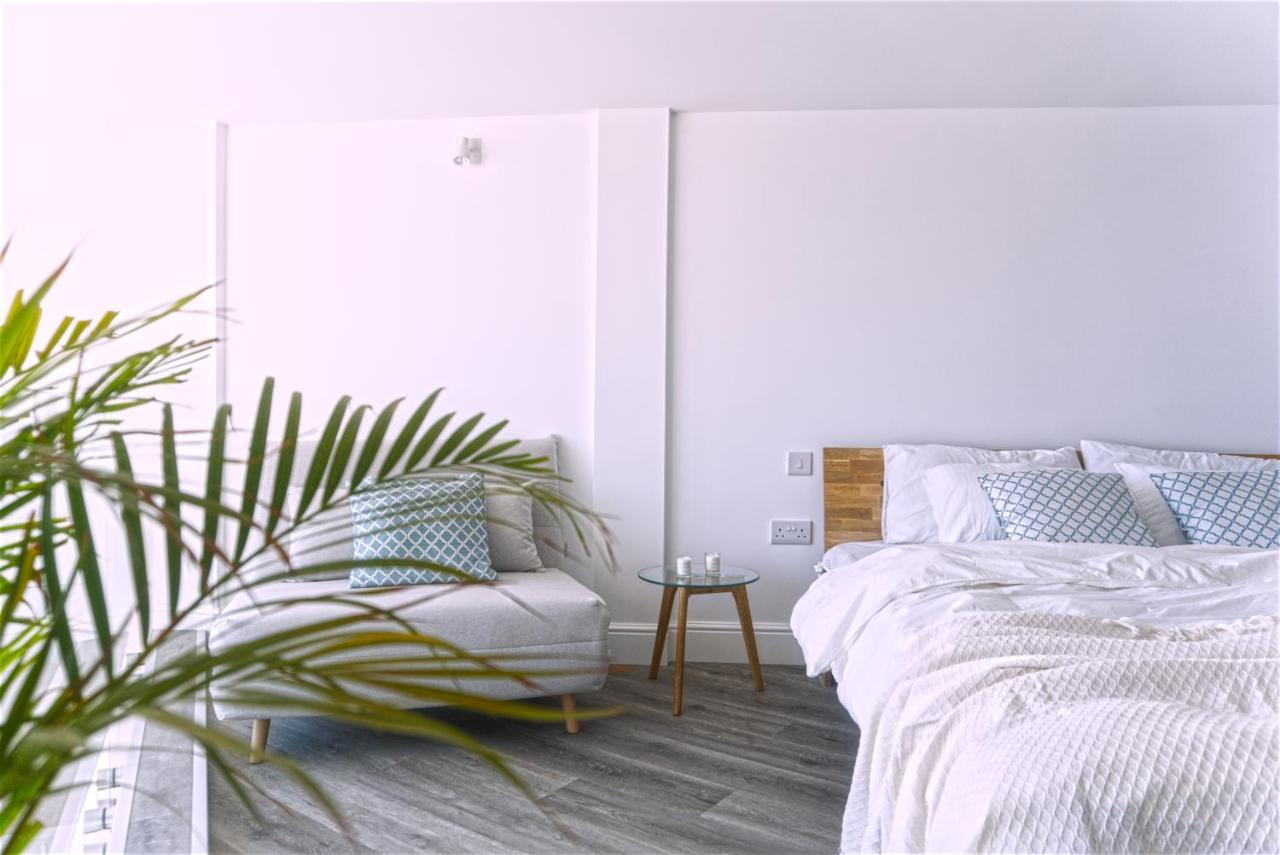 Spectacular Beachfront Duplex On The Mediterranean - Caleta, Catalan Bay Γιβραλτάρ Εξωτερικό φωτογραφία